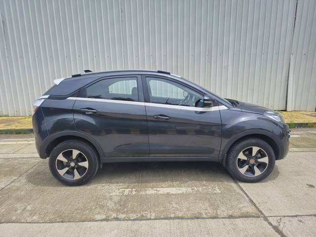 https://images10.gaadi.com/usedcar_image/4528229/original/773d4f6c1eaa40661065b38827a04af5.jpg?imwidth=6401