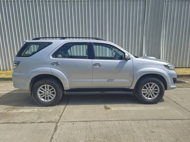 https://images10.gaadi.com/usedcar_image/4528231/original/82259f692f828bd36e33d0c3a4b72f79.jpg?imwidth=6401
