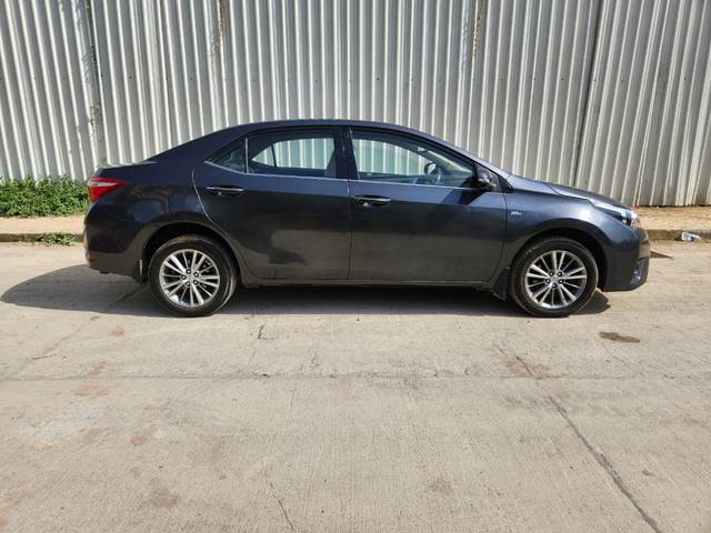 https://images10.gaadi.com/usedcar_image/4528233/original/385599202281a817fb65da0d157c4626.jpg?imwidth=6401