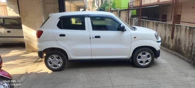 https://images10.gaadi.com/usedcar_image/4528243/original/processed_3abe61c7-fcf5-42be-8439-31639f8a76ae.jpg?imwidth=6402
