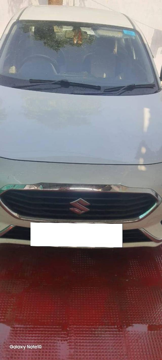 https://images10.gaadi.com/usedcar_image/4528248/original/processed_49ca5249-8fa0-4527-a4c7-e0034b7e7e19.jpg?imwidth=6401