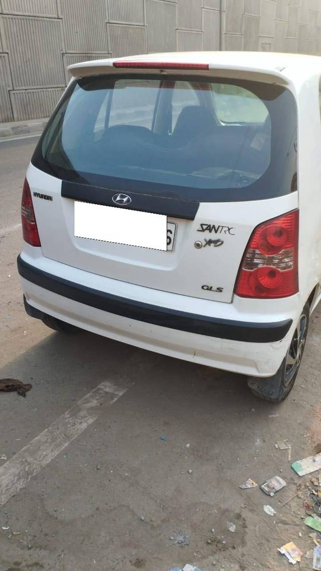 https://images10.gaadi.com/usedcar_image/4528255/original/processed_6fcf718b-fb71-4930-9228-ad940ac86b5c.jpg?imwidth=6402