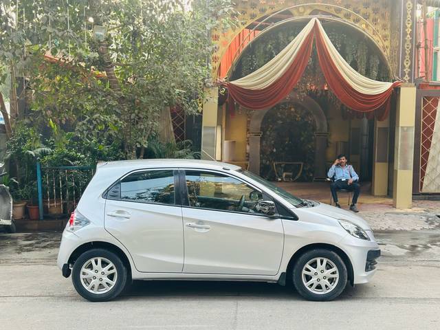 https://images10.gaadi.com/usedcar_image/4528277/original/cb2fdb0e0ebe00c10f1fd103935e06bd.jpg?imwidth=6401