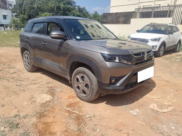 https://images10.gaadi.com/usedcar_image/4528284/original/processed_d2b4b907-a0fb-4dec-90a1-13d39bd93b52.jpg?imwidth=6400