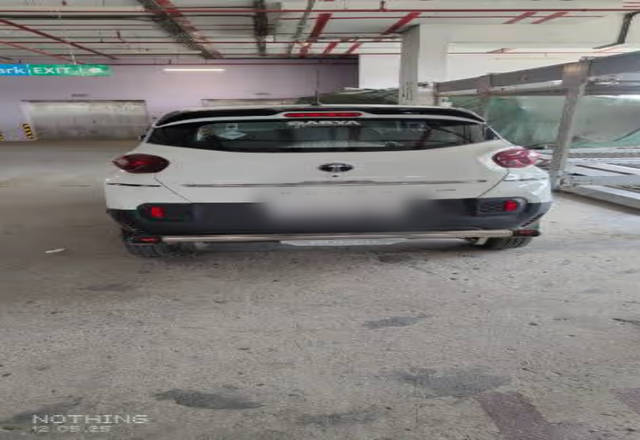 https://images10.gaadi.com/usedcar_image/4528297/original/b27fda86-6a86-4480-92ff-5da1952f1ce0.?imwidth=6401