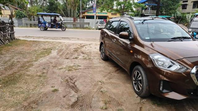 https://images10.gaadi.com/usedcar_image/4528339/original/processed_670f3b55-cb86-47c7-a66d-9a3be4485a3c.jpg?imwidth=6401