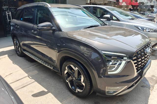 https://images10.gaadi.com/usedcar_image/4528350/original/processed_7ca7fdda616e77fef786cb55001e0988.jpg?imwidth=6400