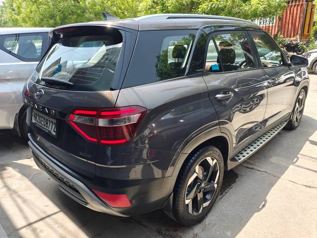 https://images10.gaadi.com/usedcar_image/4528350/original/processed_839a6d0625a0d4d1144a8808be94d998.jpg?imwidth=6401