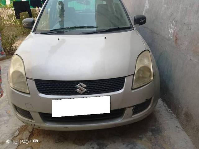 https://images10.gaadi.com/usedcar_image/4528362/original/processed_006a563b-916d-4a5b-93f1-e6554a7dae65.jpg?imwidth=6400