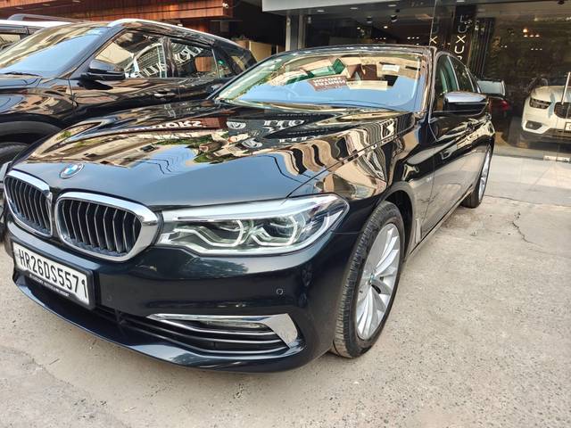 https://images10.gaadi.com/usedcar_image/4528393/original/processed_ff620f01456395ad4cd2d4e02038d0c4.jpg?imwidth=6400