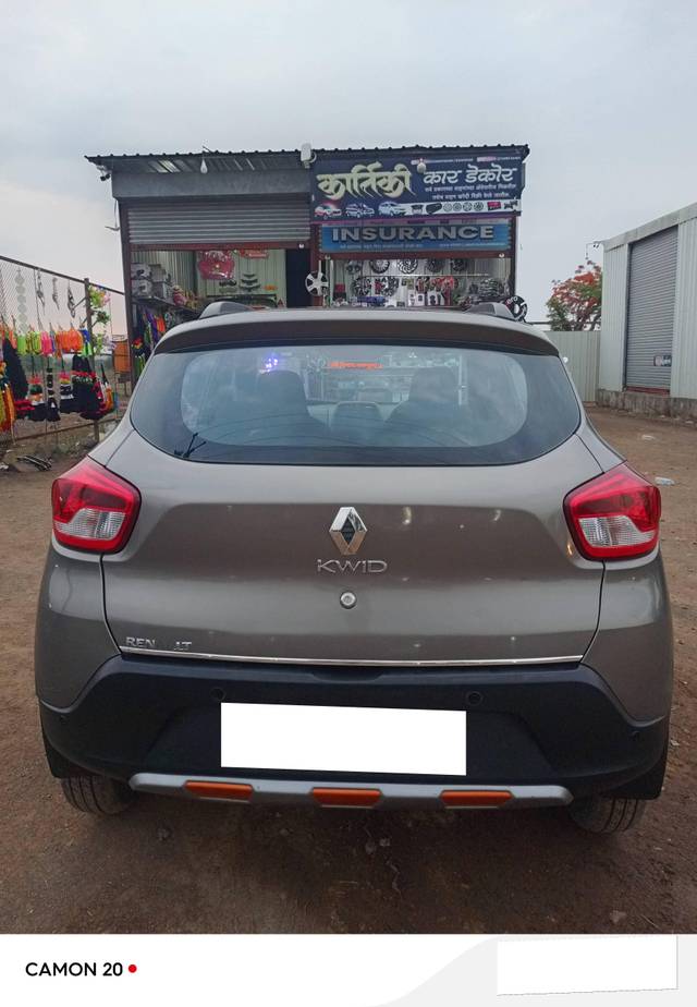 https://images10.gaadi.com/usedcar_image/4528403/original/processed_79f30b9801807d8ea3c35037ff454ef6.jpg?imwidth=6401