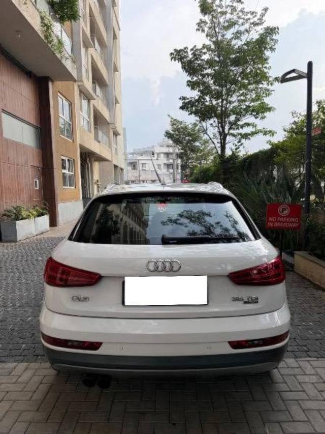 https://images10.gaadi.com/usedcar_image/4528410/original/processed_b5d062b1-06be-4d6d-b416-35de284b80dd.jpeg?imwidth=6401