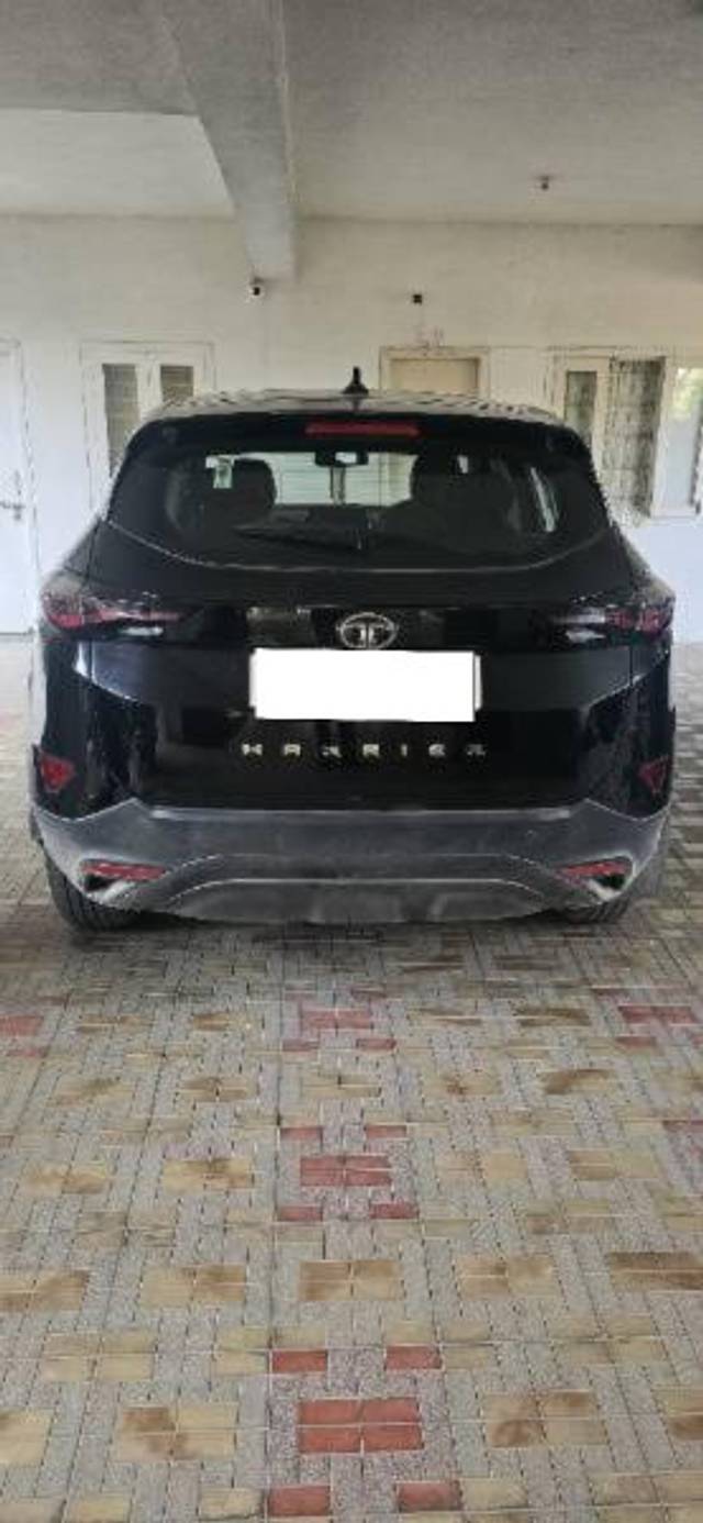 https://images10.gaadi.com/usedcar_image/4528454/original/processed_d4015daf-aedc-4d2a-88f7-440784eba2b7.jpeg?imwidth=6401