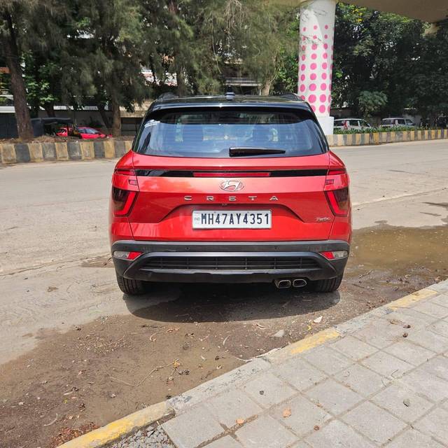 https://images10.gaadi.com/usedcar_image/4528462/original/processed_d462642400bb90c2243e8b151642a28c.jpg?imwidth=6402