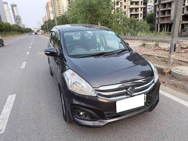 https://images10.gaadi.com/usedcar_image/4528508/original/processed_e8314d34-3811-4ba4-8a16-68a17317d843.jpg?imwidth=6400