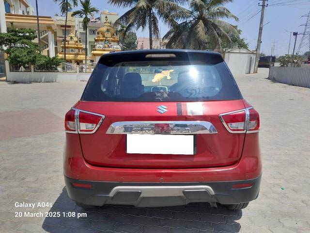 https://images10.gaadi.com/usedcar_image/4528513/original/processed_7f3af6d13378df978ca3461dee674710.jpg?imwidth=6402
