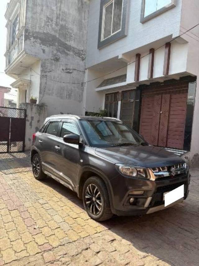 https://images10.gaadi.com/usedcar_image/4528519/original/processed_beb3ff3d-390f-46f1-ba26-71ed53db601c.jpeg?imwidth=6400