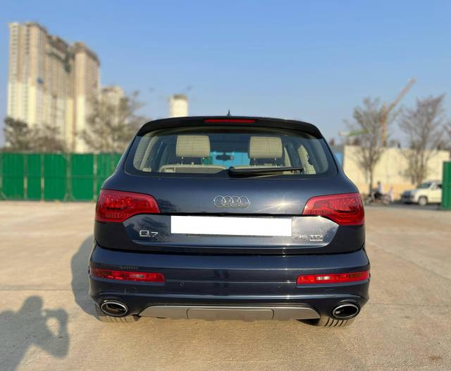 https://images10.gaadi.com/usedcar_image/4528529/original/processed_4e2c7e78e0efd665126ed61e9729c3da.jpg?imwidth=6401