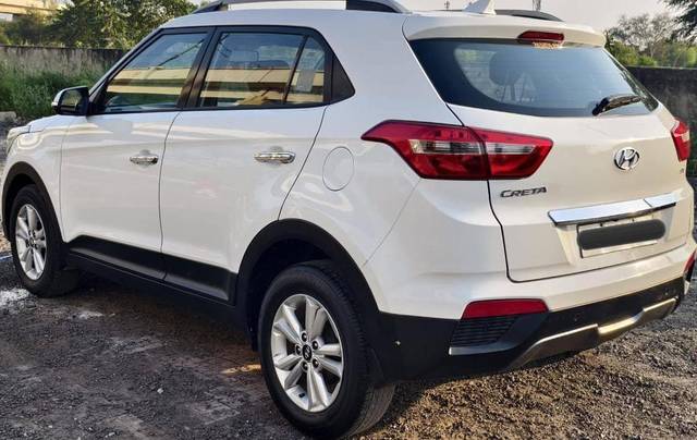 https://images10.gaadi.com/usedcar_image/4528603/original/processed_c2222dae5dc95ae0d3bd8b3a2e4b939c.jpg?imwidth=6402