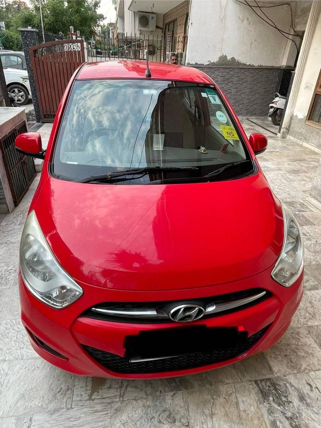 https://images10.gaadi.com/usedcar_image/4528645/original/c196b162-1f64-4105-b0ce-cc7d0306c6da.jpg?imwidth=6400