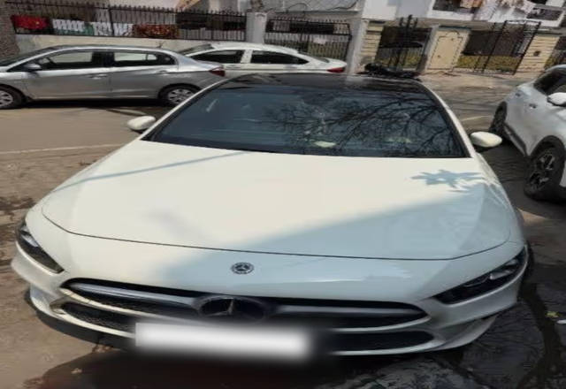 https://images10.gaadi.com/usedcar_image/4528681/original/e7e28454-721e-4330-96ac-f1b393959c55.?imwidth=6400