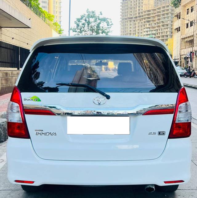 https://images10.gaadi.com/usedcar_image/4528688/original/processed_bc368b16d21dd2de17f7fc1665cfe298.jpg?imwidth=6402