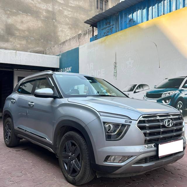 https://images10.gaadi.com/usedcar_image/4528714/original/processed_681233fe9cda880fff71a1aa4f8e4109.jpg?imwidth=6400