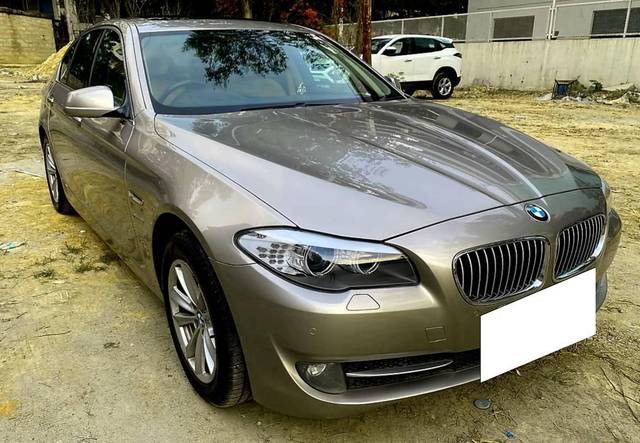 https://images10.gaadi.com/usedcar_image/4528720/original/processed_c4d238e1800f663572e634d29385229a.jpg?imwidth=6400
