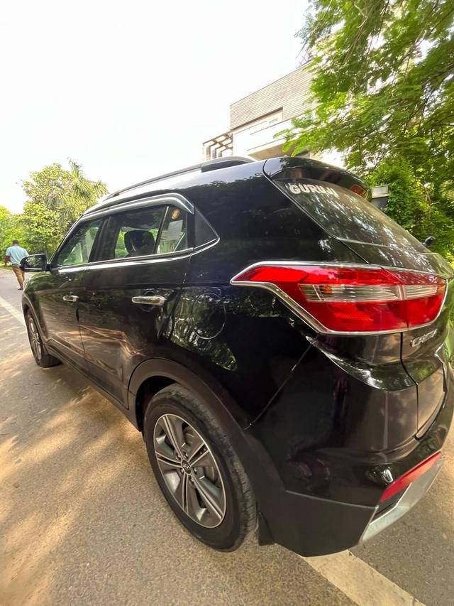 https://images10.gaadi.com/usedcar_image/4528742/original/processed_96c6655974fd1f947dbd89f12bb46804.jpg?imwidth=6402