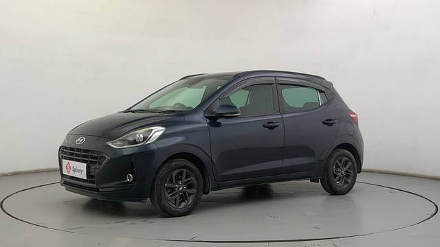 https://images10.gaadi.com/usedcar_image/4528858/original/591ffb6c58a60232fdf9b055949794a0.JPG?imwidth=6400