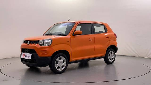 https://images10.gaadi.com/usedcar_image/4528906/original/f7dc6b2d7a2d61e4eee9537a9a5bb034.JPG?imwidth=6400