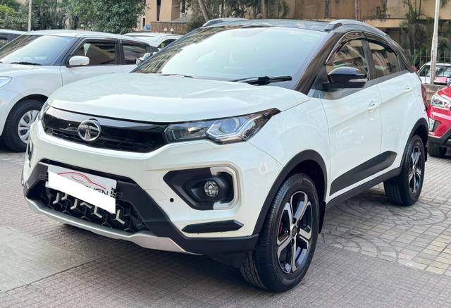https://images10.gaadi.com/usedcar_image/4528924/original/processed_a60c6a4f510558ac0da12b2d6b4c308e.jpg?imwidth=6402