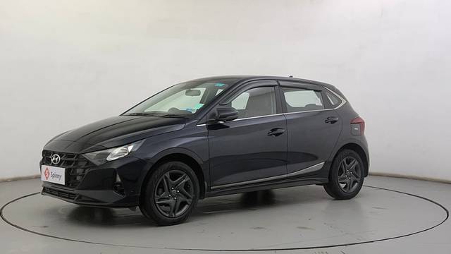 https://images10.gaadi.com/usedcar_image/4528943/original/c9e7035219057e4626cd79f63e3e5027.JPG?imwidth=6400