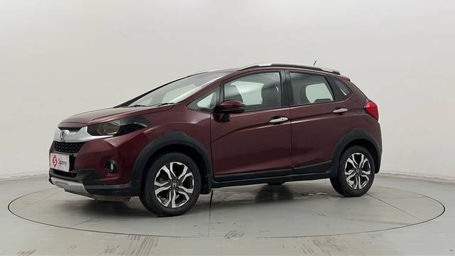 https://images10.gaadi.com/usedcar_image/4528946/original/cc4c67e61242243c220a87eb3b2aaecc.JPG?imwidth=6400