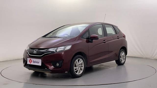 https://images10.gaadi.com/usedcar_image/4528985/original/39711234b85b7b45159bfb5c0d6f86dc.JPG?imwidth=6400