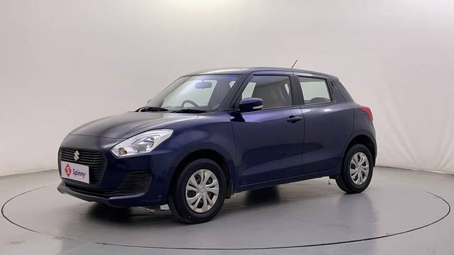 https://images10.gaadi.com/usedcar_image/4529013/original/5afc2520c8748408aa87d4850526b839.JPG?imwidth=6400