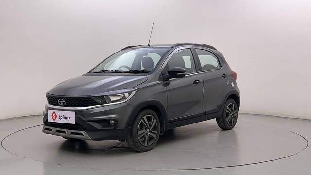https://images10.gaadi.com/usedcar_image/4529015/original/7eba2393b4098dd77f0b2d5d38315ee2.JPG?imwidth=6400