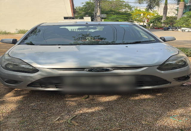 https://images10.gaadi.com/usedcar_image/4529056/original/8e50e19c-e2ad-4e90-a155-8c72c20873cd.?imwidth=6400