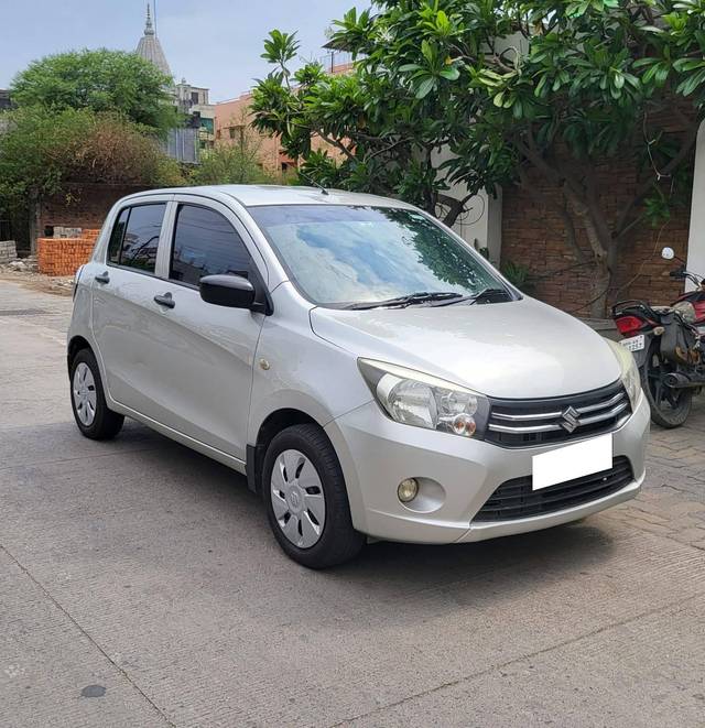 https://images10.gaadi.com/usedcar_image/4529096/original/processed_f7df070fb43a7be70d1bcdf807582de9.jpg?imwidth=6400