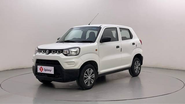 https://images10.gaadi.com/usedcar_image/4529103/original/f20ecaf1d28863ad8c1653b7ef78968e.JPG?imwidth=6400