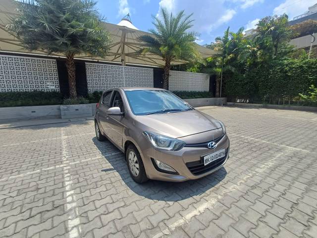 https://images10.gaadi.com/usedcar_image/4529105/original/processed_b57185c4-5336-4e91-8f8a-3a759eaf1524.jpg?imwidth=6400