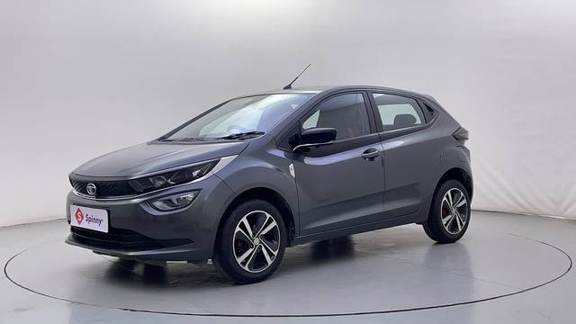 https://images10.gaadi.com/usedcar_image/4529111/original/44597eb5ec3d27f9628c9bbd22bae2ab.JPG?imwidth=6400