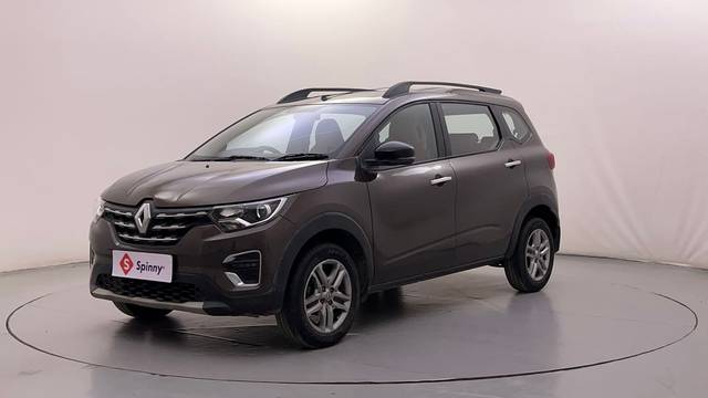 https://images10.gaadi.com/usedcar_image/4529120/original/0766e1b77ddffcba5f2c00bd8e6af6e6.JPG?imwidth=6400