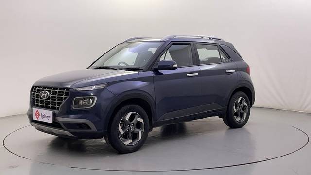 https://images10.gaadi.com/usedcar_image/4529141/original/84351cf72945effbb24fcb19006242e6.JPG?imwidth=6400
