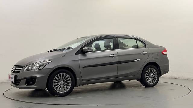 https://images10.gaadi.com/usedcar_image/4529142/original/1d5d6bcbb21d54b1330cf0e66cd9cea4.JPG?imwidth=6400