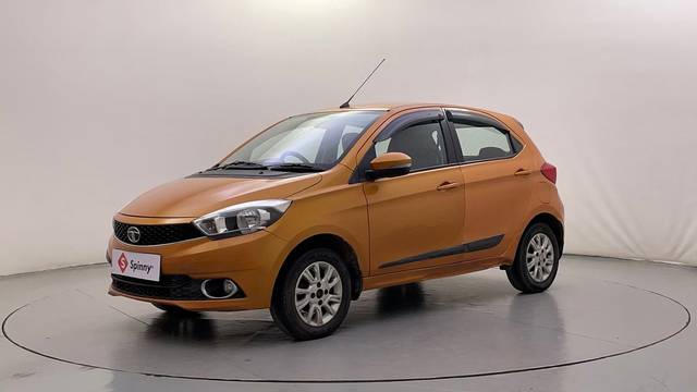 https://images10.gaadi.com/usedcar_image/4529159/original/b8ea480676cedac34f70e1e1d157c9ee.JPG?imwidth=6400