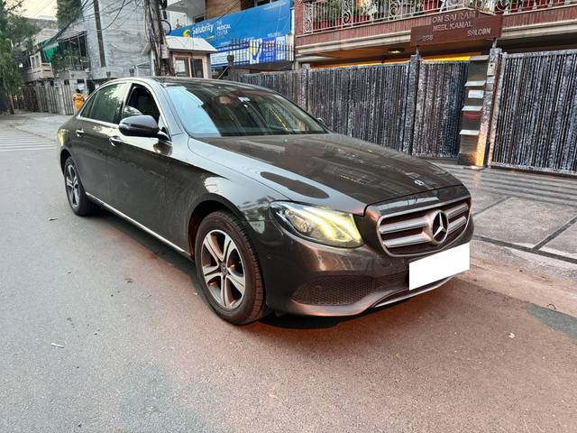 https://images10.gaadi.com/usedcar_image/4529175/original/processed_dbc27add-e56d-498f-8cd6-85727f2bff37.jpg?imwidth=6400