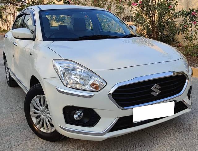 https://images10.gaadi.com/usedcar_image/4529193/original/processed_5fad7be8fa335966614af9c531c53344.jpg?imwidth=6400