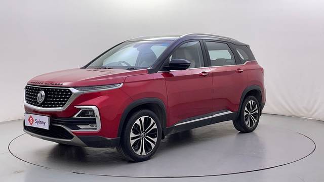 https://images10.gaadi.com/usedcar_image/4529212/original/f8656a7b035ff8f559d12965f7ab7f4f.JPG?imwidth=6400