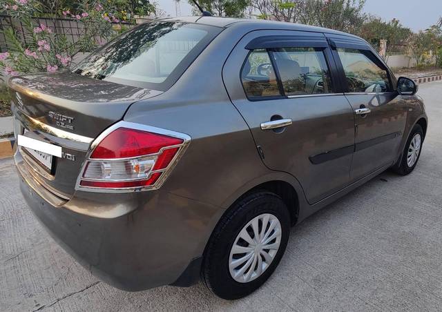 https://images10.gaadi.com/usedcar_image/4529220/original/processed_cf64200592296be687ab86f1ce0c68cf.jpg?imwidth=6402